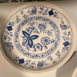 Bilton’s Staffordshire Dinner Plates 91/2” set of 5